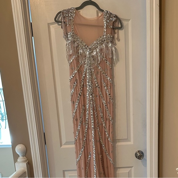 Prom dress - Picture 3 of 5